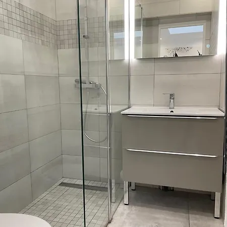 Spacious Newly Renovated For Two Apartment Paris